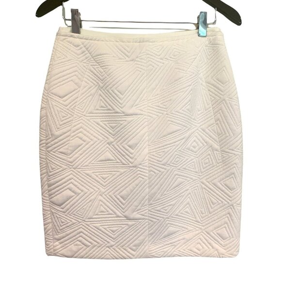 O'2nd Geometric Cream Quilted Pencil Skirt Size 4 Polyester Blend - Picture 1 of 4
